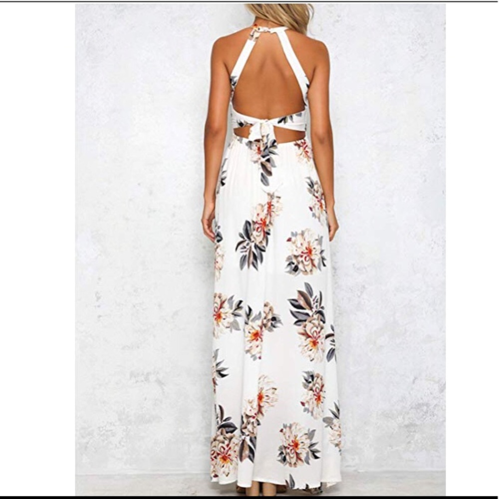 ✨RESTOCK✨🥀🥀Floral print maxi dress🥀🥀 - Picture 2 of 3